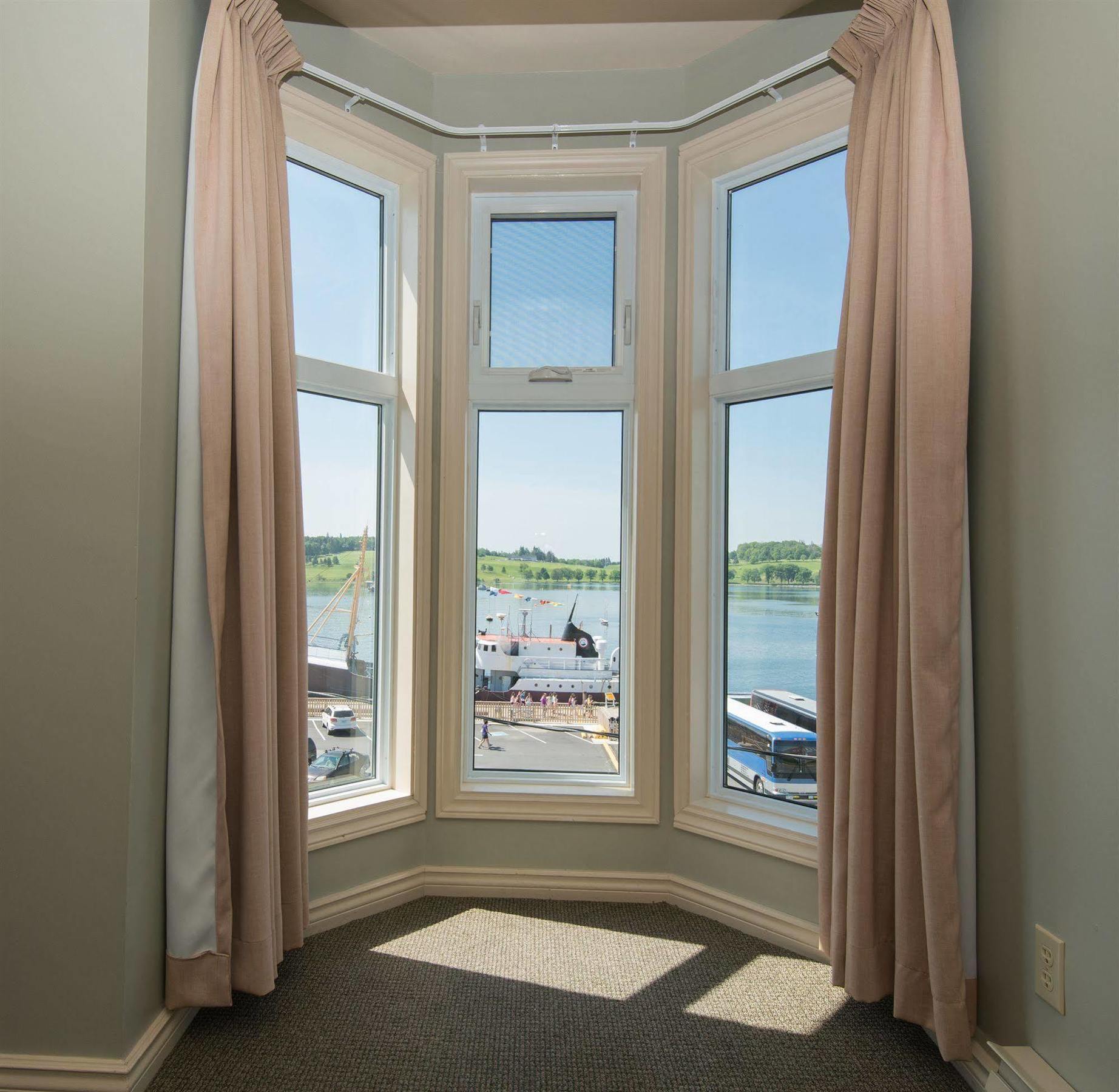 Brigantine Inn Lunenburg Exteriér fotografie